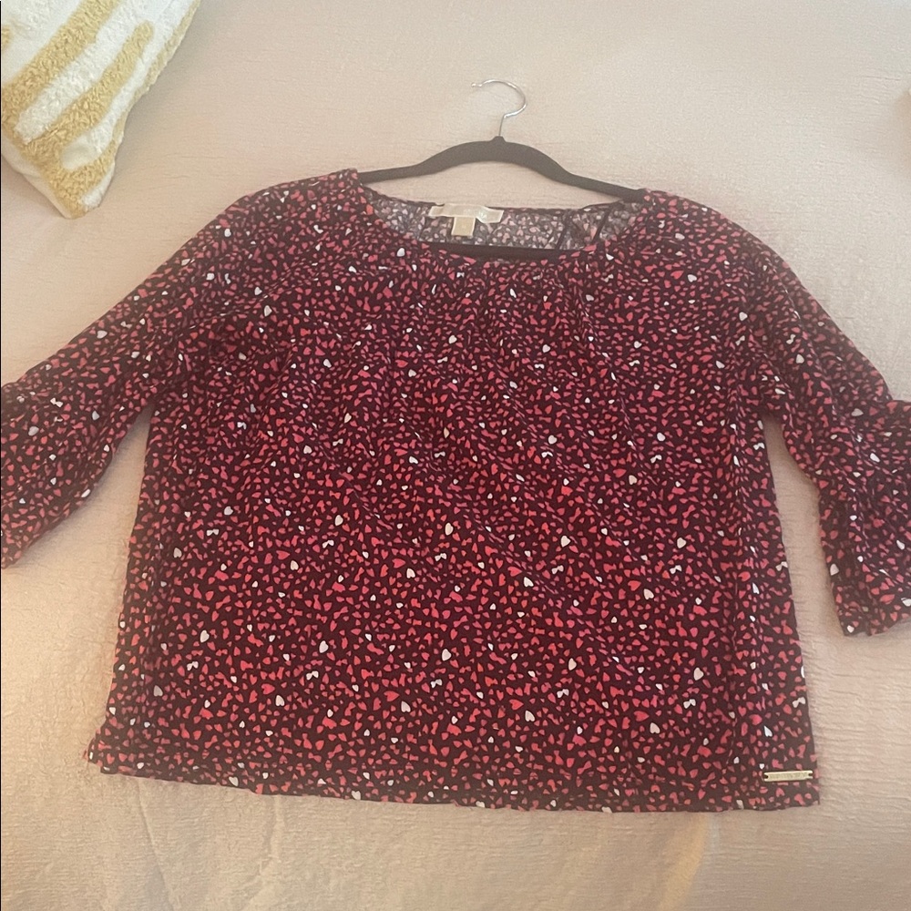 Women's Black and Pink Top